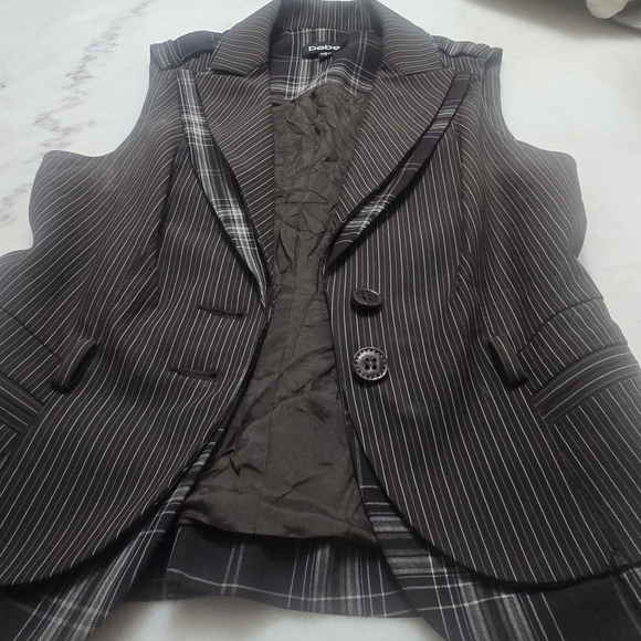 Bebe Black Pinstripe - Picture 8 of 9